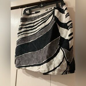 Ann Taylor Black and Cream Skirt
